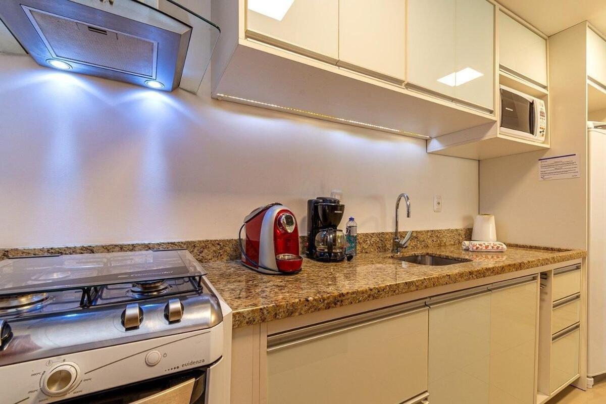 Rosa Edificio Parque Da Vinicola Apartment Грамаду Екстериор снимка