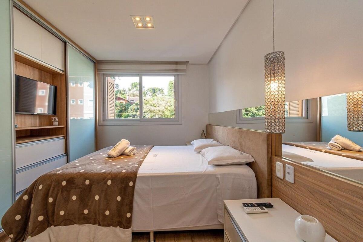 Rosa Edificio Parque Da Vinicola Apartment Грамаду Екстериор снимка